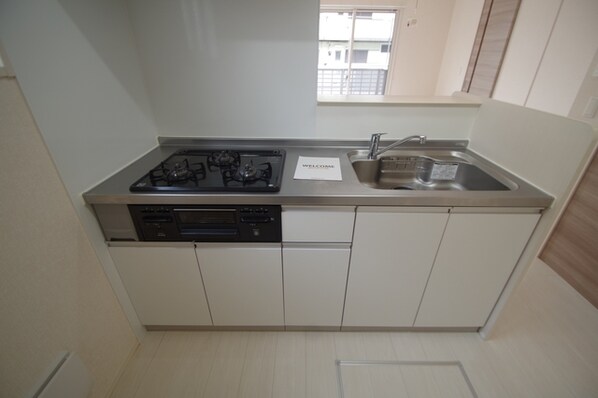 ロイヤルテラスの物件内観写真